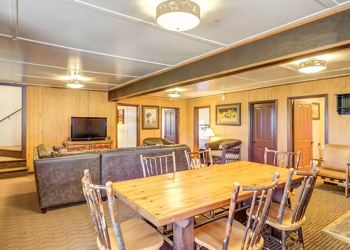 Grand Lake Lodge