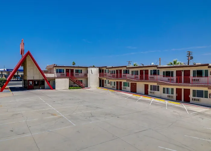 Red Roof Inn Needles