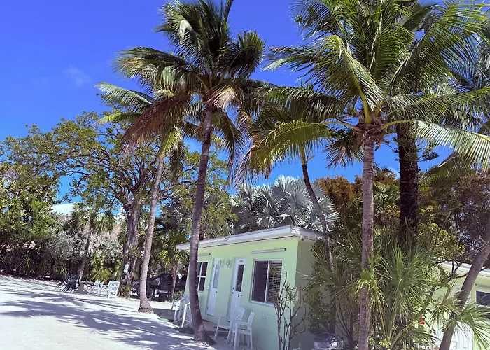 Sunset Cove Beach Resort