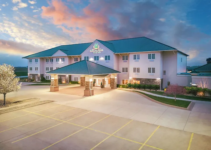 Best Western Plus Green Mill Village Hotel & Suites