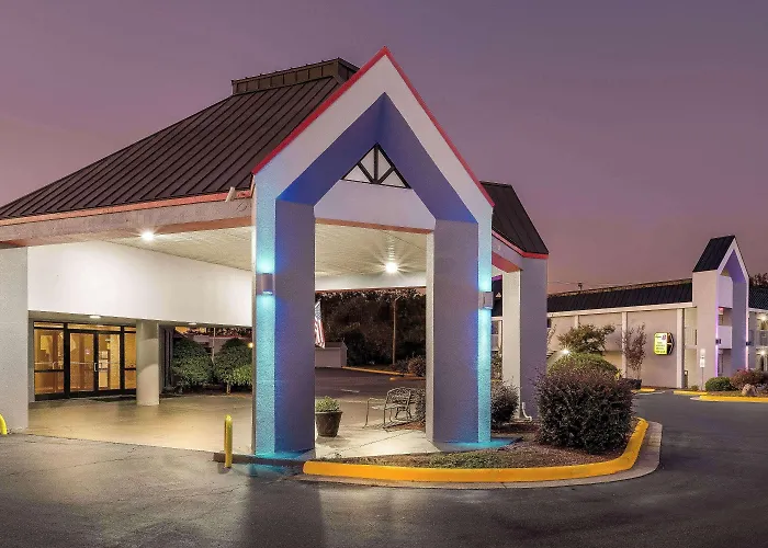 Super 8 By Wyndham Garysburg/Roanoke Rapids