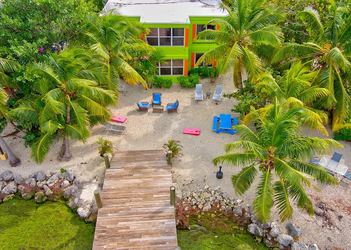 Captain Pip'S Marina & Hideaway