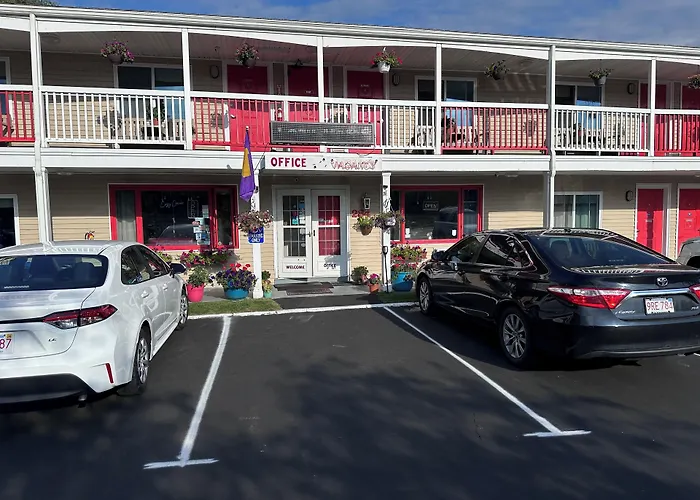 Cozy Corner Motel