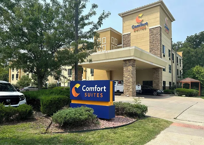Comfort Suites Topeka Northwest