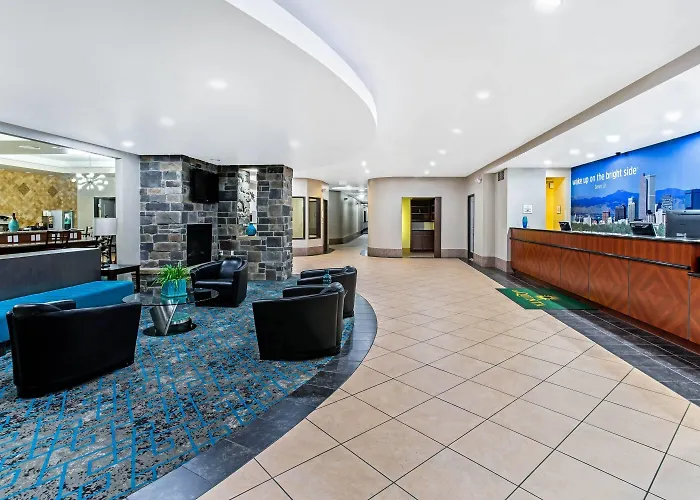 La Quinta By Wyndham Denver Gateway Park