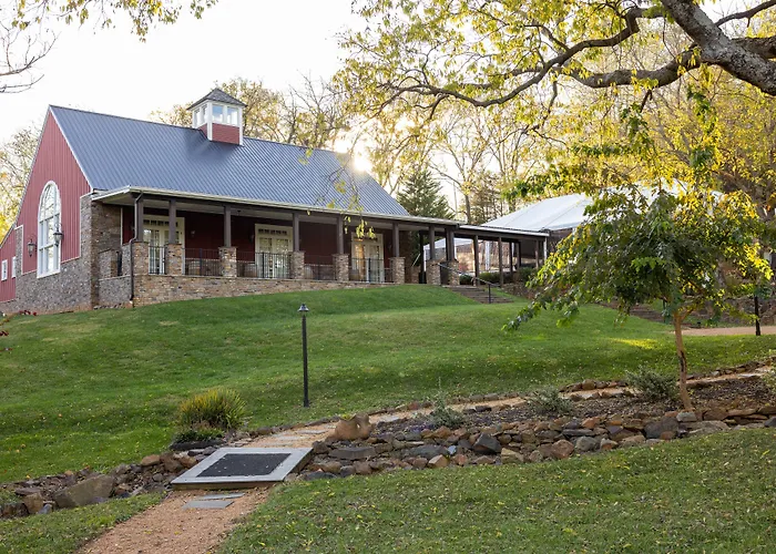 The Inn At Willow Grove
