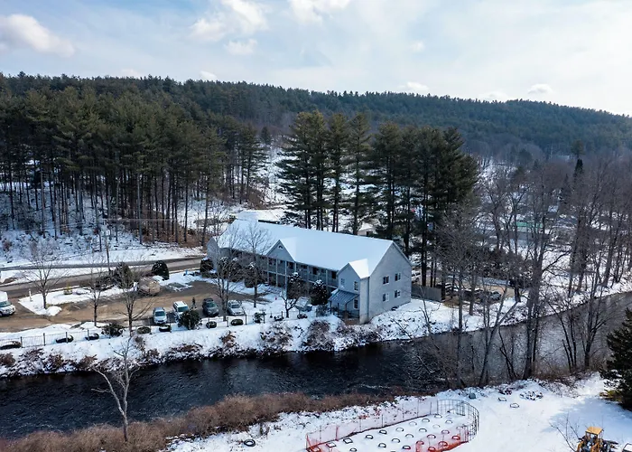 Riverhouse By Weekender Formerly Jack Daniels Inn
