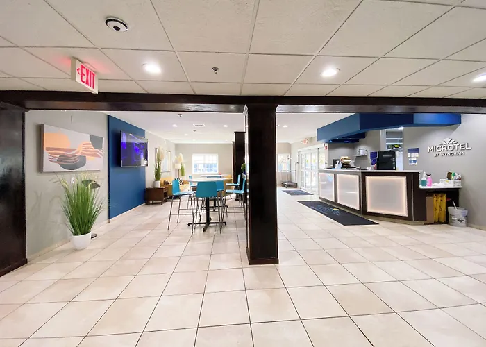 Microtel Inn & Suites By Wyndham Columbia