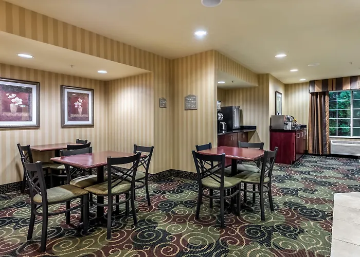 Cobblestone Inn & Suites - Vinton, Ia