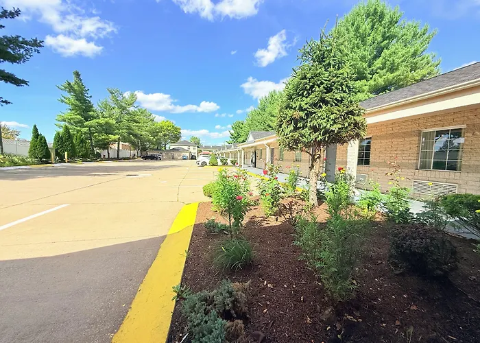 Economy Inn Cuyahoga Falls