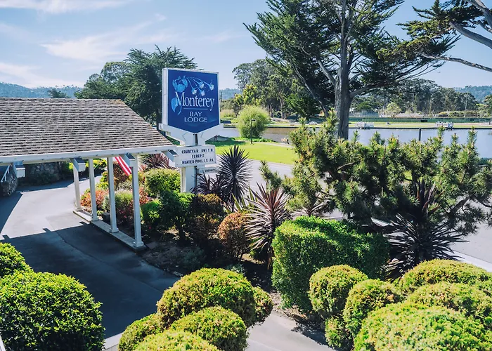 Monterey Bay Lodge