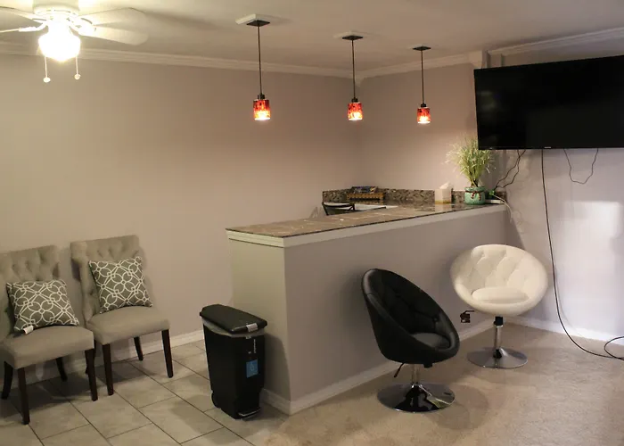 Brydan Suites
