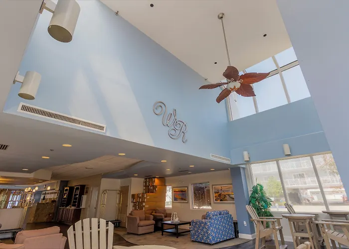 Watson'S Regency Suites