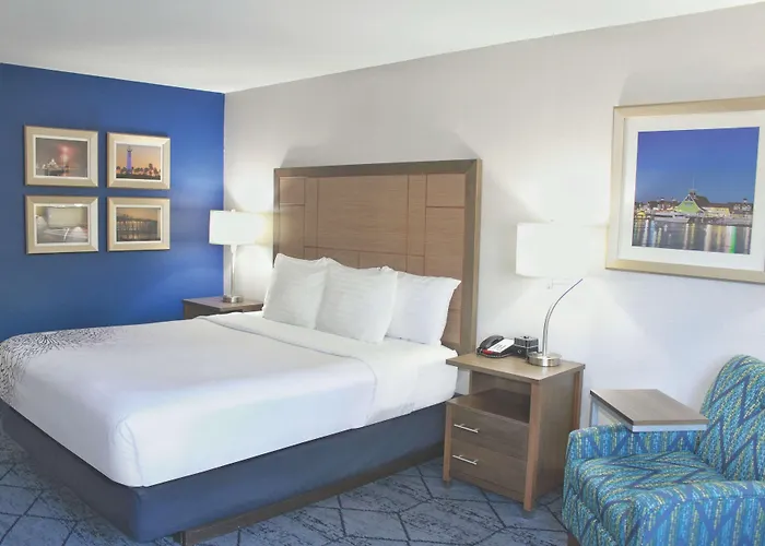 La Quinta By Wyndham Ne Long Beach/Cypress