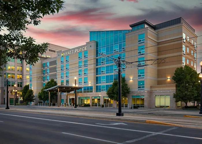 Hyatt Place Salt Lake City Downtown / The Gateway
