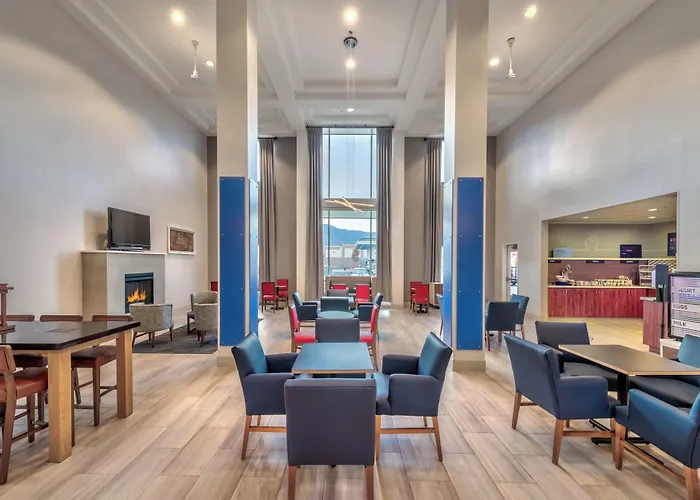 Holiday Inn Express Hotel & Suites Minden By Ihg