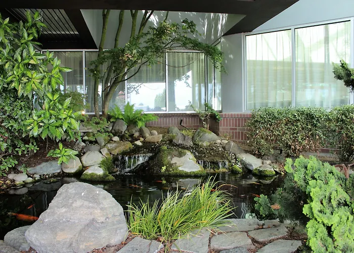 Medallion Inn And Suites