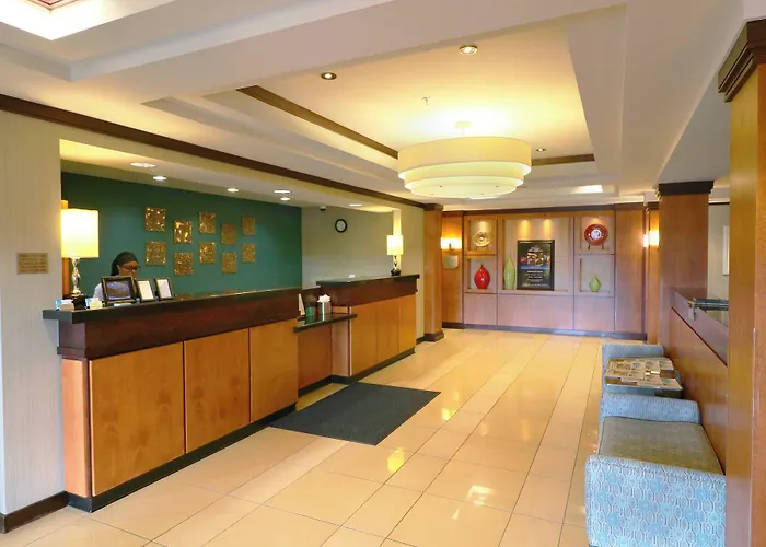 Fairfield Inn & Suites Des Moines Airport