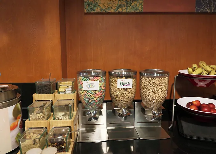 Fairfield Inn & Suites Des Moines Airport