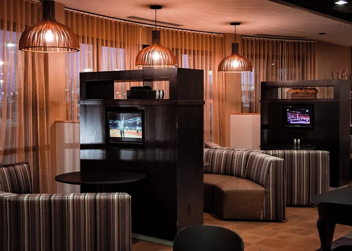 Courtyard By Marriott Norman