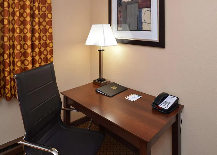 Quality Inn Appleton West