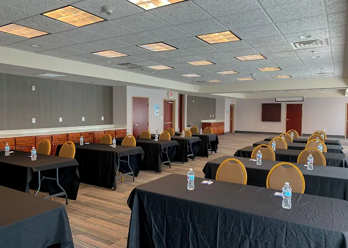 Holiday Inn Express & Suites Lexington Downtown Area-Keeneland By Ihg