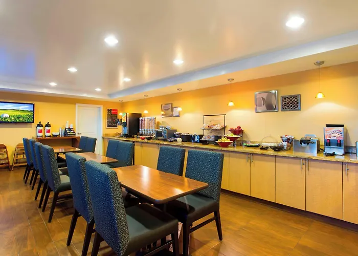 Towneplace Suites By Marriott Kansas City Overland Park