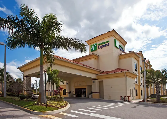 Holiday Inn Express Stuart By Ihg
