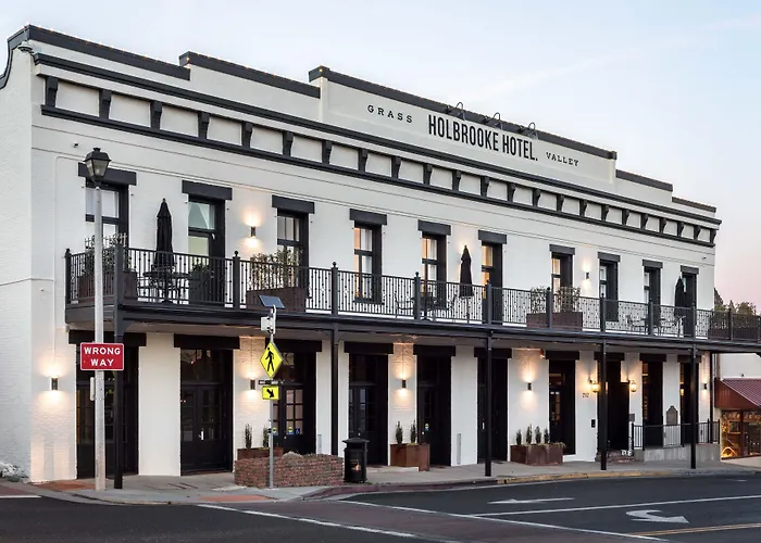 The Holbrooke Hotel