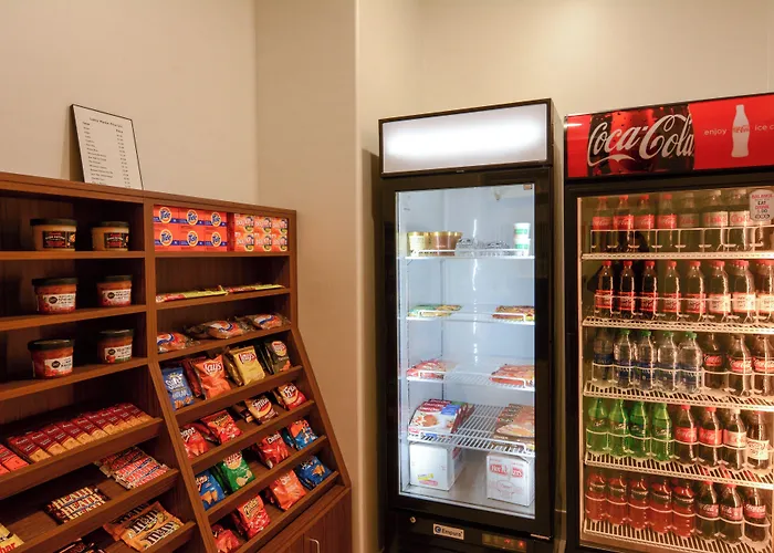 Holiday Inn Express Hotel & Suites New Boston By Ihg