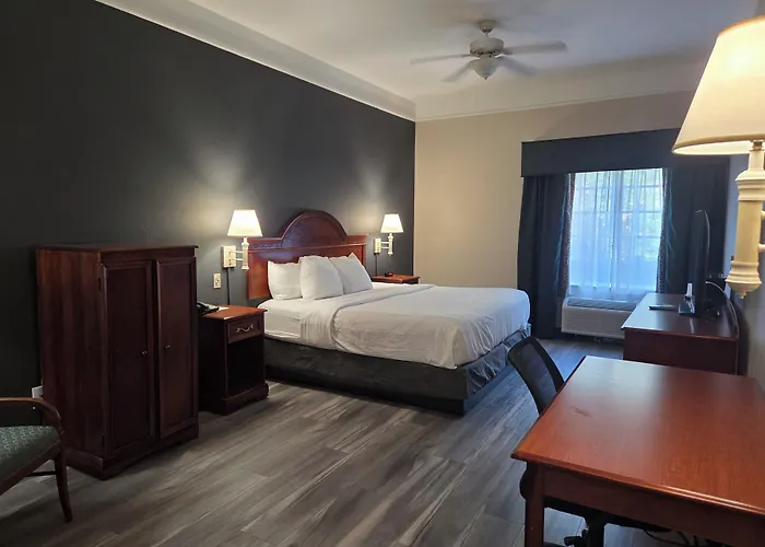Stay Well Inn & Suites