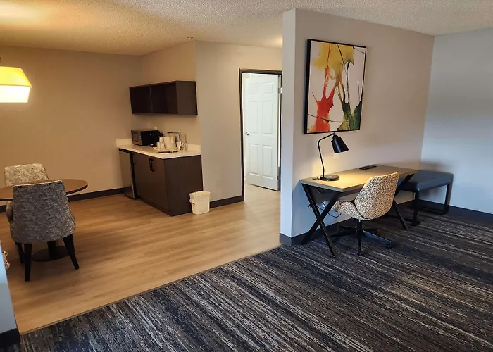 La Quinta By Wyndham Warner Robins - Robins Afb