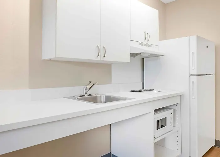 Extended Stay America Suites - San Rafael - Francisco Blvd East