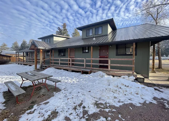 The Spruce Lodge