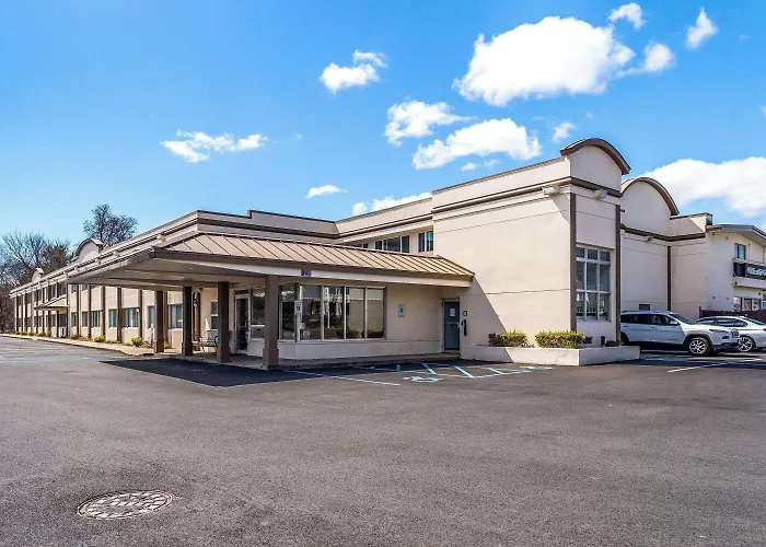 Days Inn By Wyndham Albany Suny