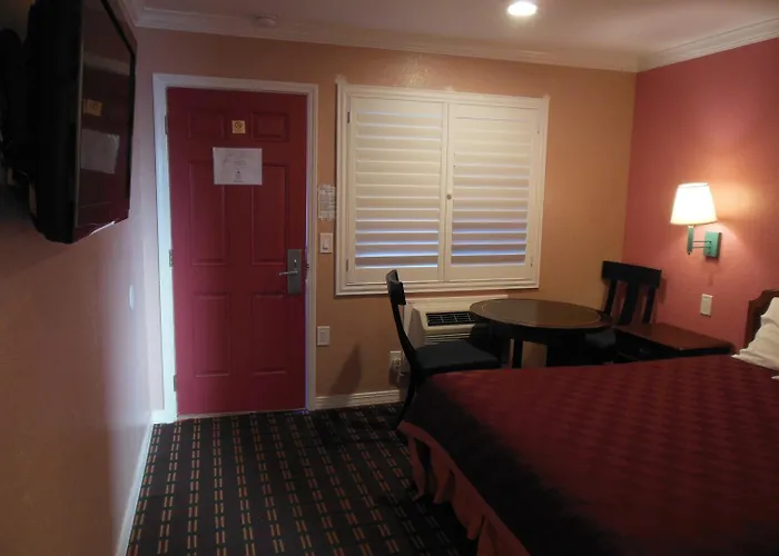 Sealamp Inn
