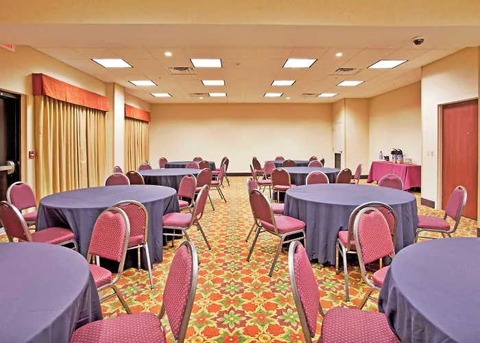 Holiday Inn Express & Suites Port Richey By Ihg