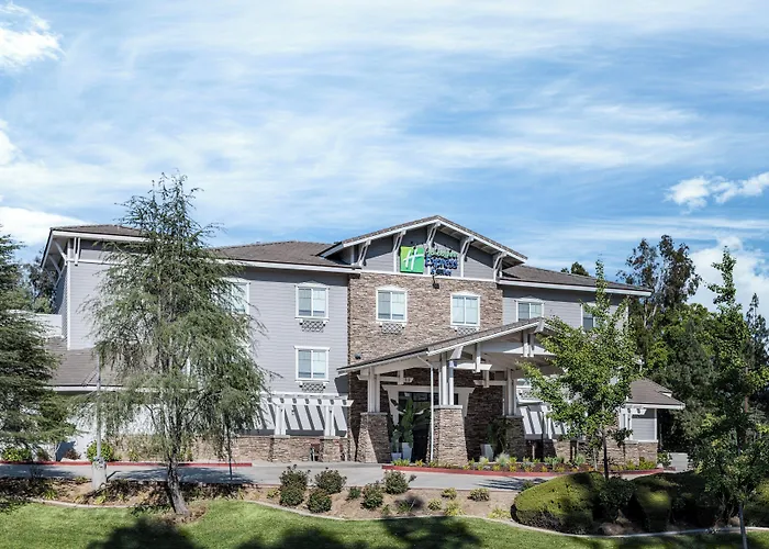 Holiday Inn Express & Suites San Dimas By Ihg