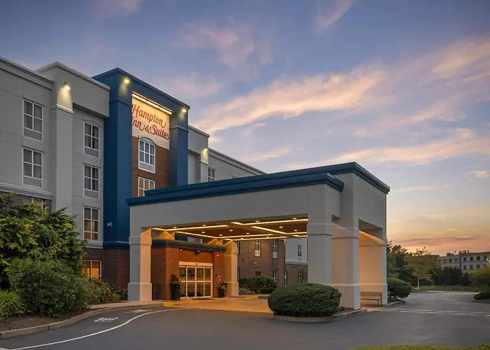 Hampton Inn & Suites By Hilton Plymouth
