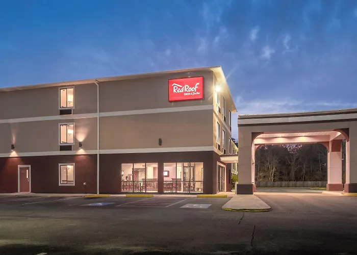 Red Roof Inn & Suites Biloxi - Ocean Springs