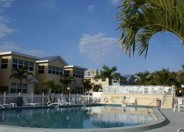 Barefoot Beach Resort