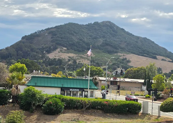 San Luis Inn And Suites