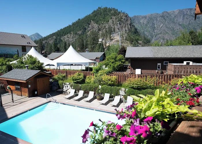Icicle Village Resort