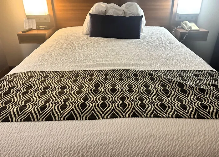 Microtel Inn & Suites By Wyndham Gardendale - Birmingham North