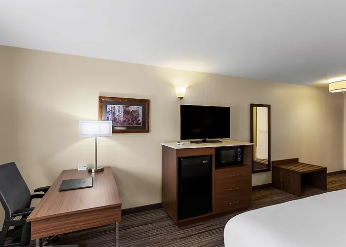 Best Western Rose Quartz Inn