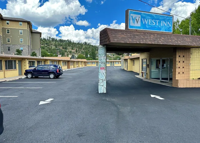 West Inn Nau - Downtown Flagstaff