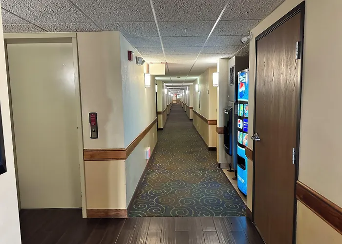 Americinn By Wyndham Kewanee
