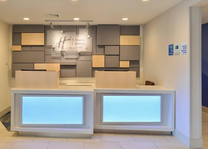 Holiday Inn Express Hotel And Suites Stevens Point By Ihg