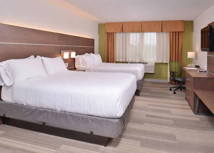 Holiday Inn Express Hotel And Suites Stevens Point By Ihg