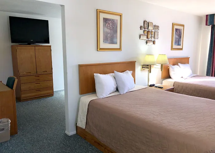 Budget Host Inn
